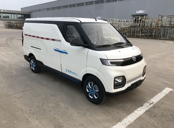 三速电机4极运行接电源