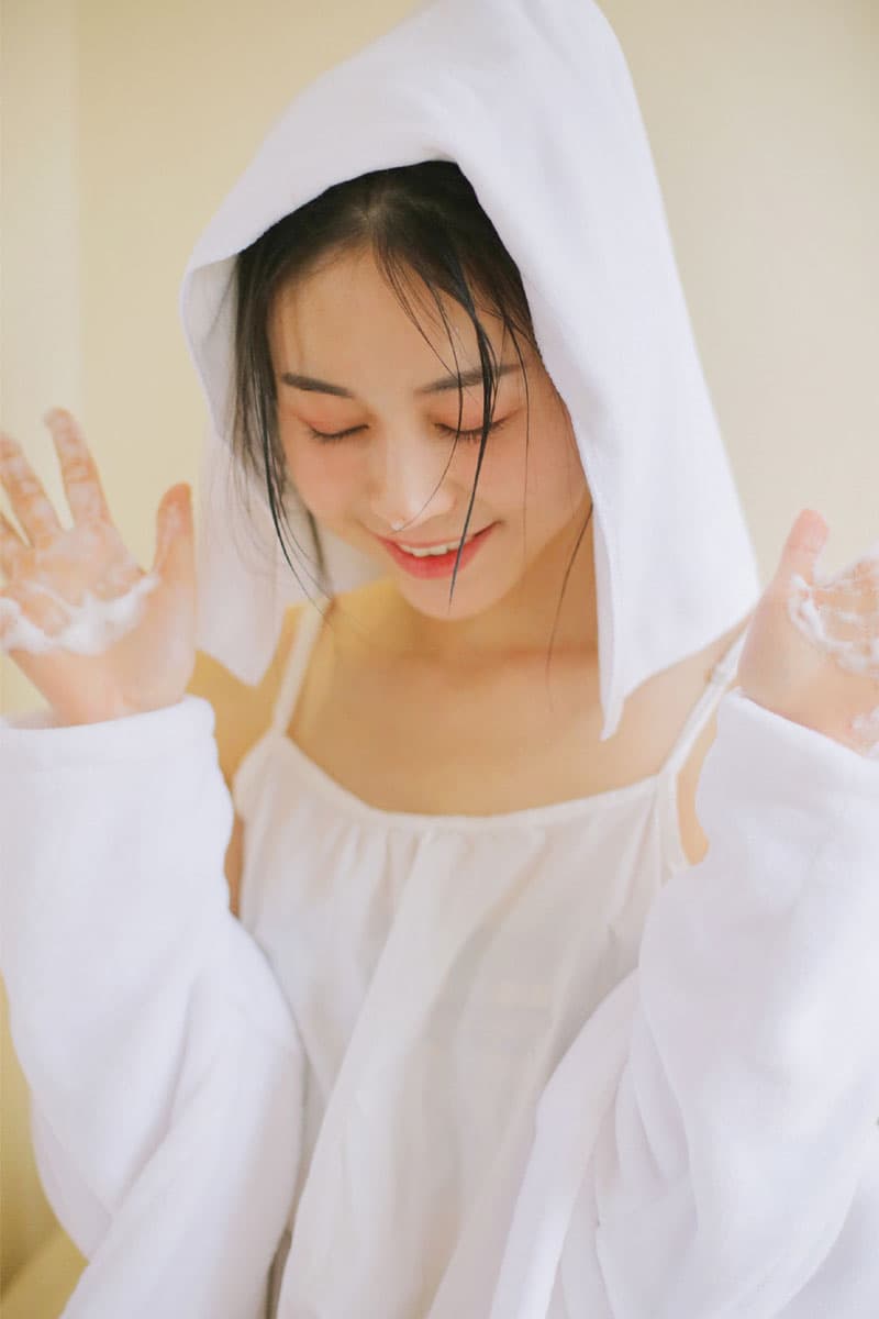 主板充电输出电路