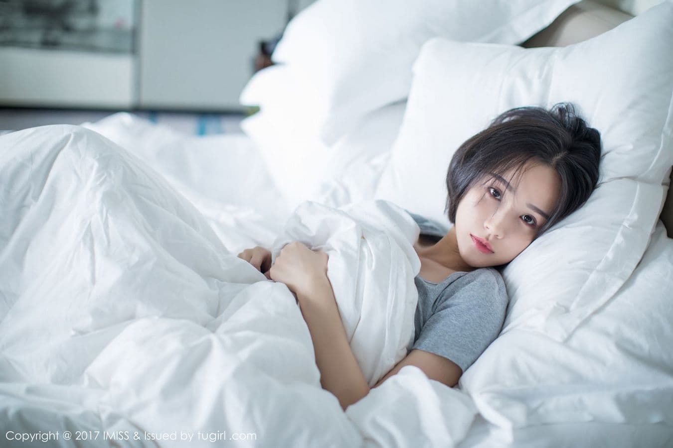 苹果电脑开机有声音屏幕没反应